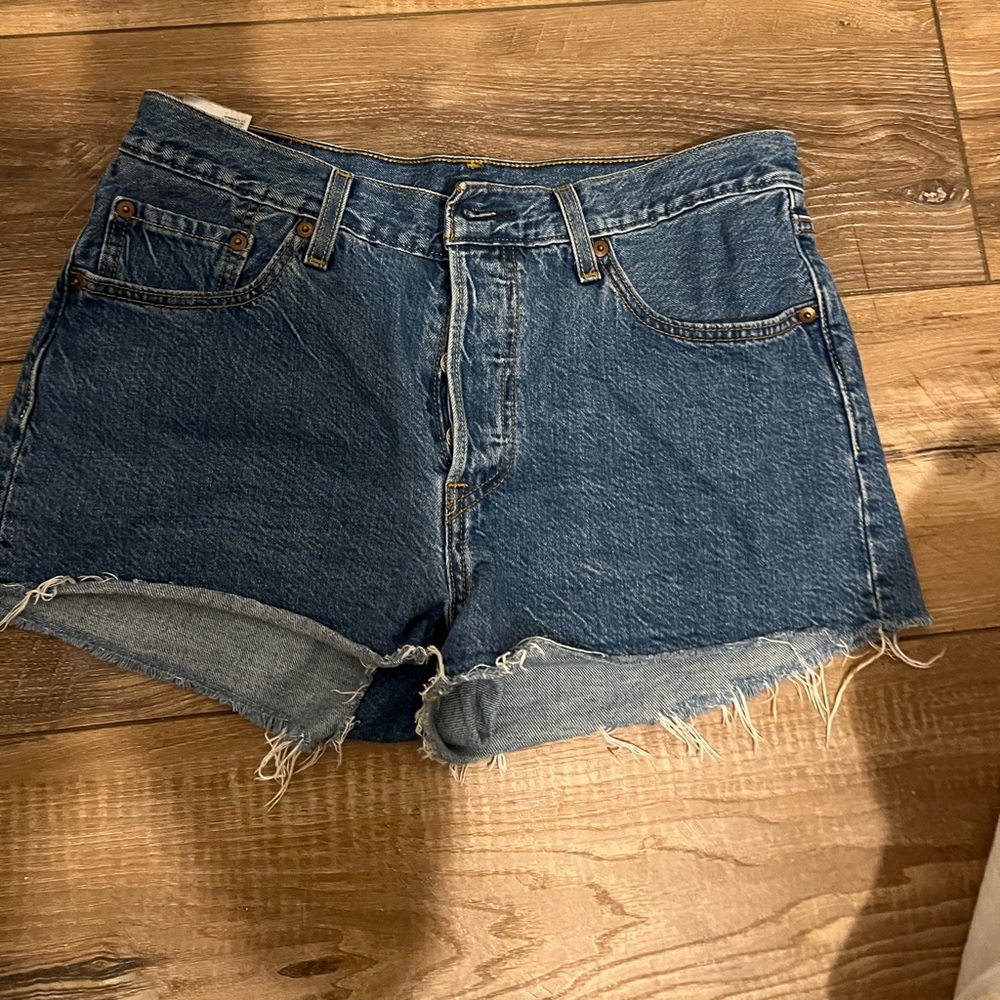 Levi’s denim shorts